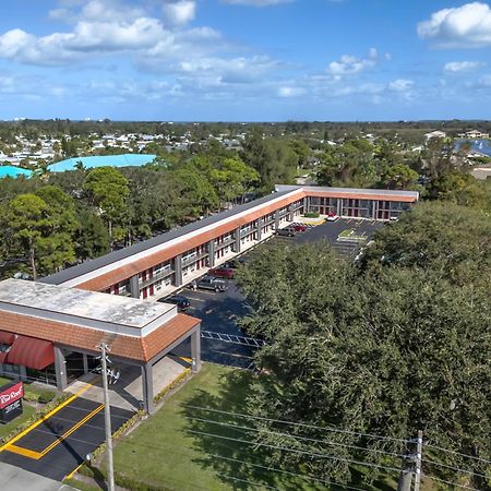 Red Roof Inn Ft Pierce Fort Pierce Εξωτερικό φωτογραφία