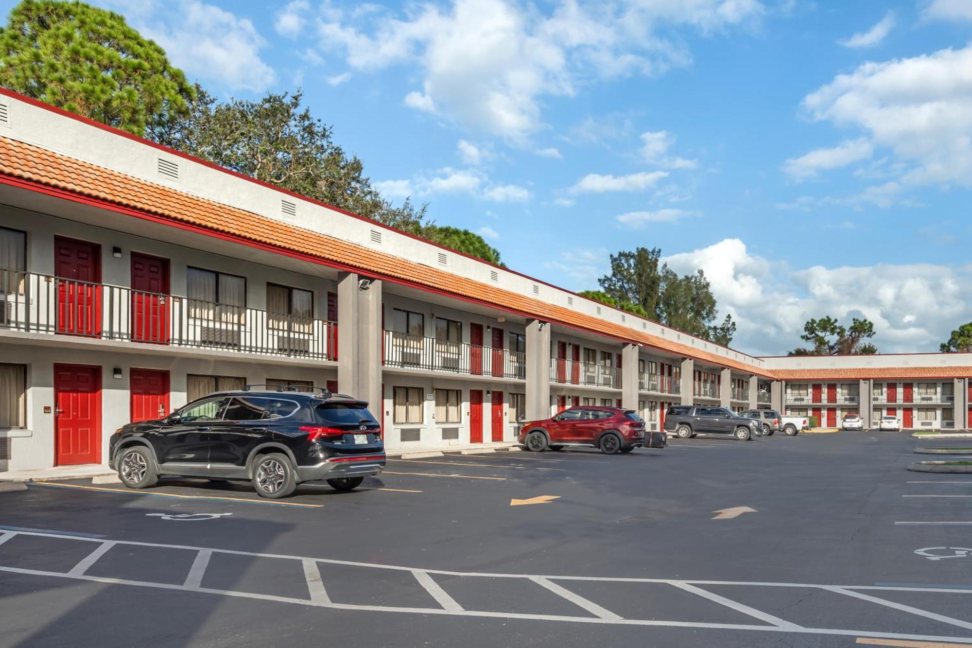 Red Roof Inn Ft Pierce Fort Pierce Εξωτερικό φωτογραφία