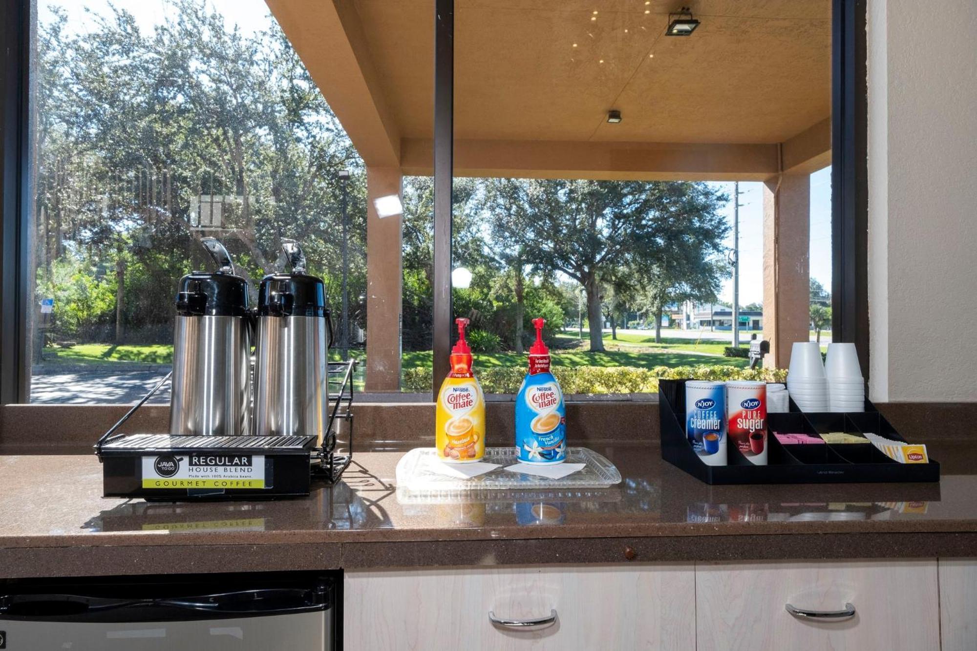 Red Roof Inn Ft Pierce Fort Pierce Εξωτερικό φωτογραφία